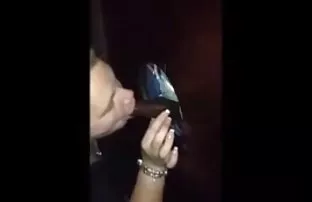 XXX Một nữ bác sĩ phục vụ âm tuổi