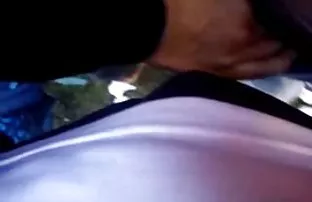 XXX Khỏa thân tóc vàng tay nhẹ nhàng