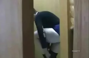 XXX Trẻ trong vớ lớn bên trong