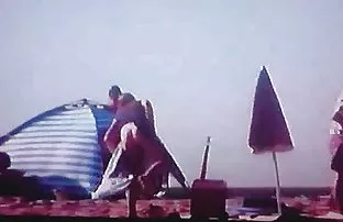 XXX Hai người đẹp lesbian với một chàng trai