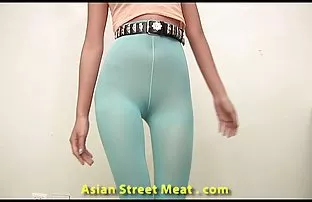 XXX Gái điếm, khoảng trong hai thân