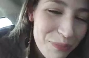 XXX Nga tách ở tất cả mọi nơi trên mui xe