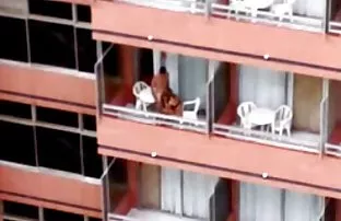 XXX Trên giường cô gái nga trong vớ