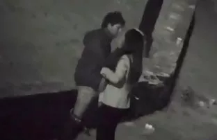 XXX Cô gái tóc vàng lớn